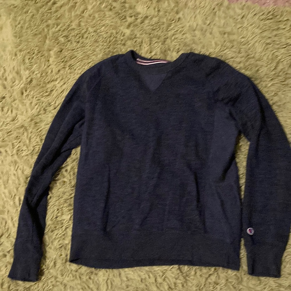 Womens Champion sweatshirt